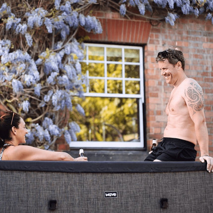 Garda | 4/6-Person Eco Foam Hot Tub | Built-In Integrated Heater | Flint Grey